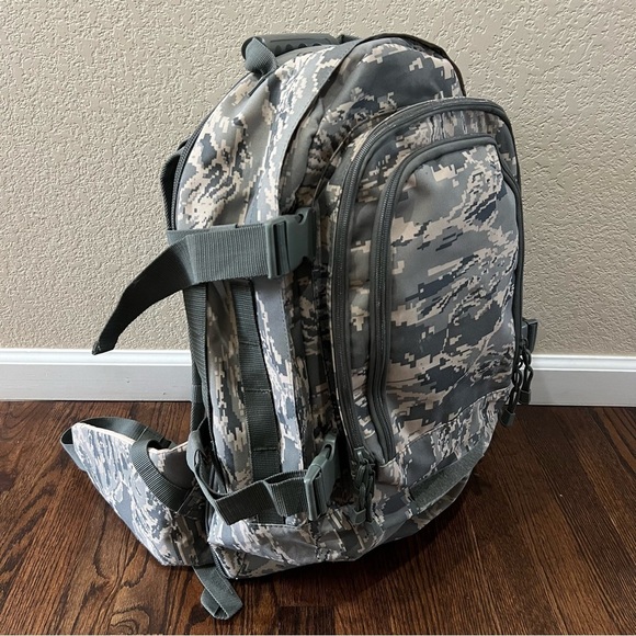 Code Alpha 3 Day Tactical Expandable Camouflage Military Type Backpack, Preowned - Picture 2 of 16